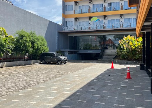 cara booking kamar di Grand Cahaya Hotel